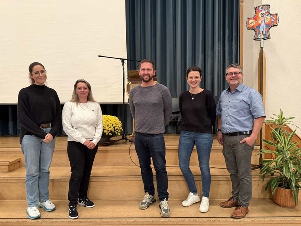 Der Vorstand des Elternbeirats Der Vorstand des Elternbeirats